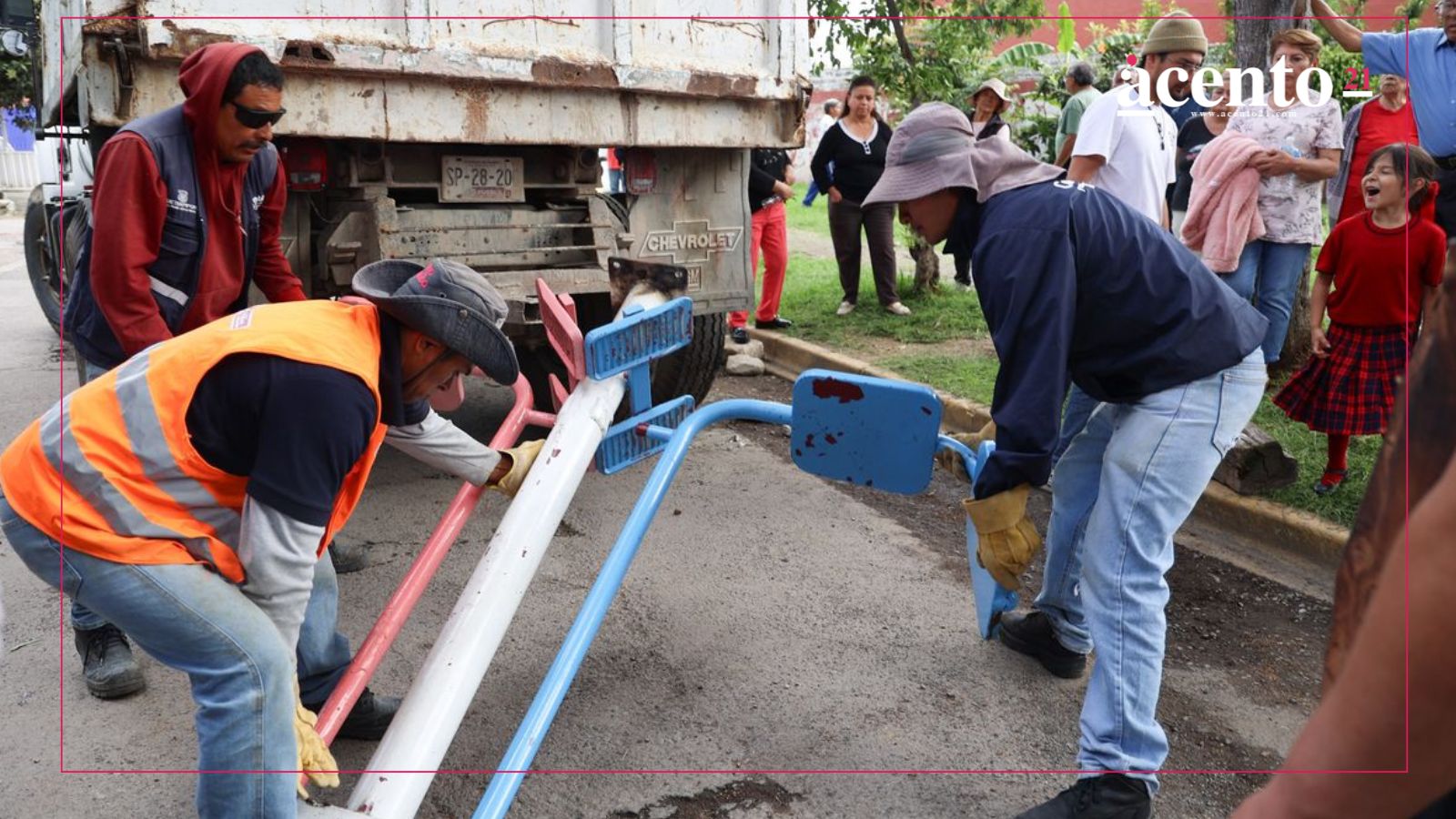 Ayuntamiento de Puebla quito juegos infantiles en Bosques de San Sebastián por orden de CDH