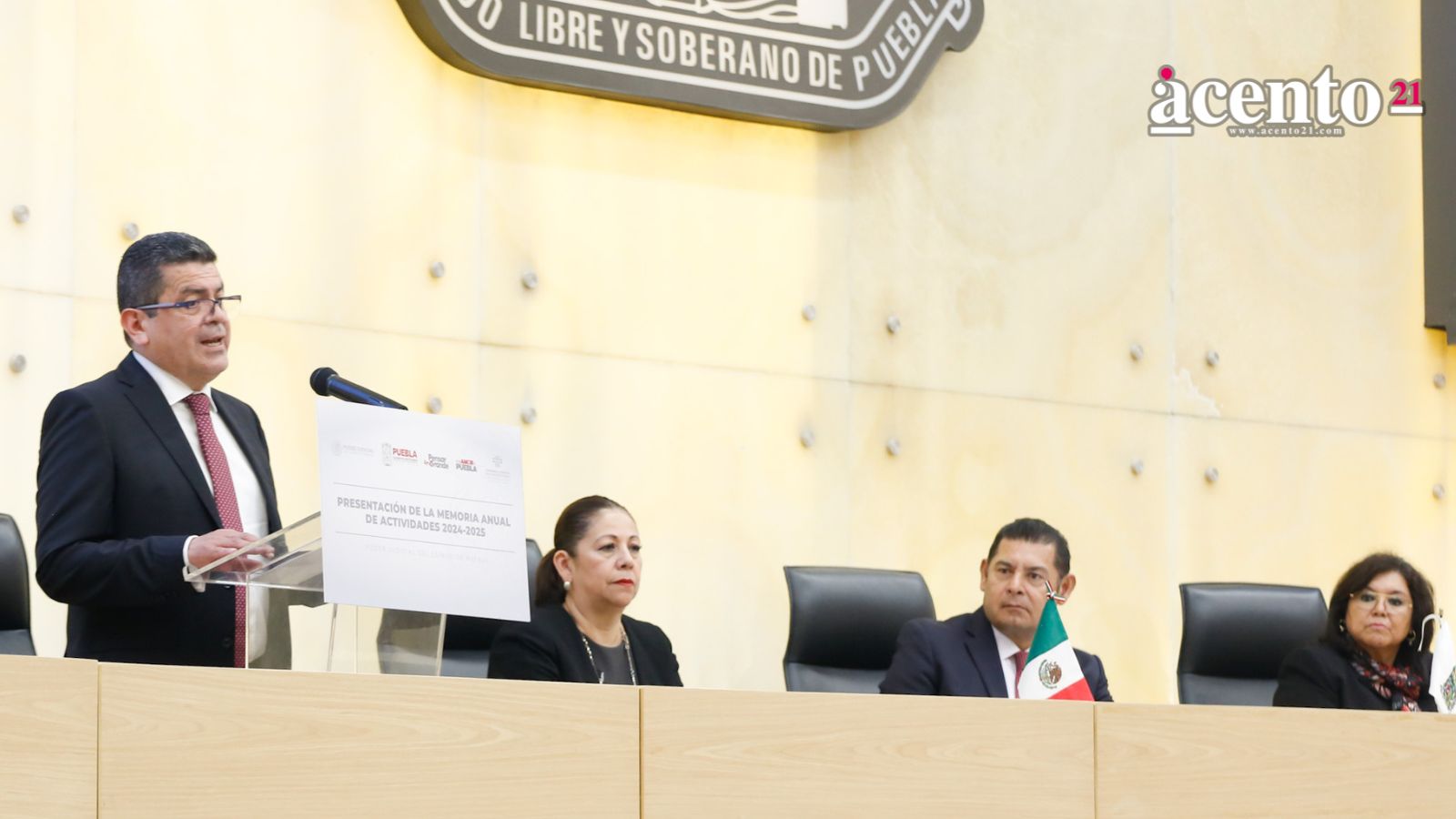 Poder Judicial de Puebla entrega memoria anual de actividades; juicios aumentaron 30%