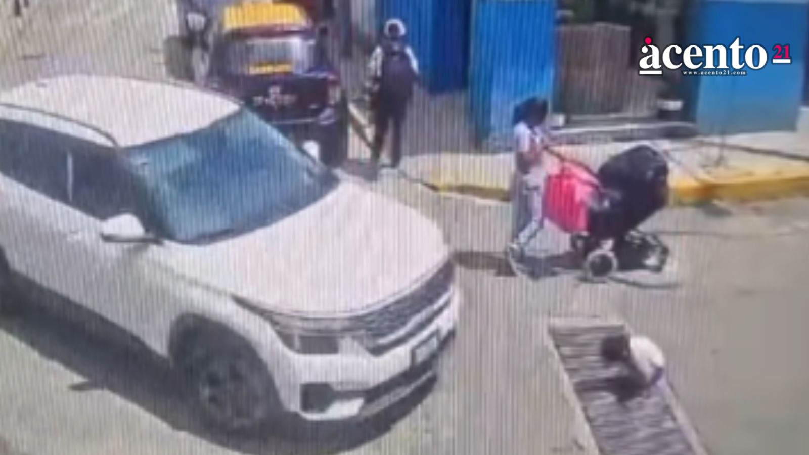Por ver el celular, mujer se distrae y su bebé es atropellado en San Jerónimo Caleras