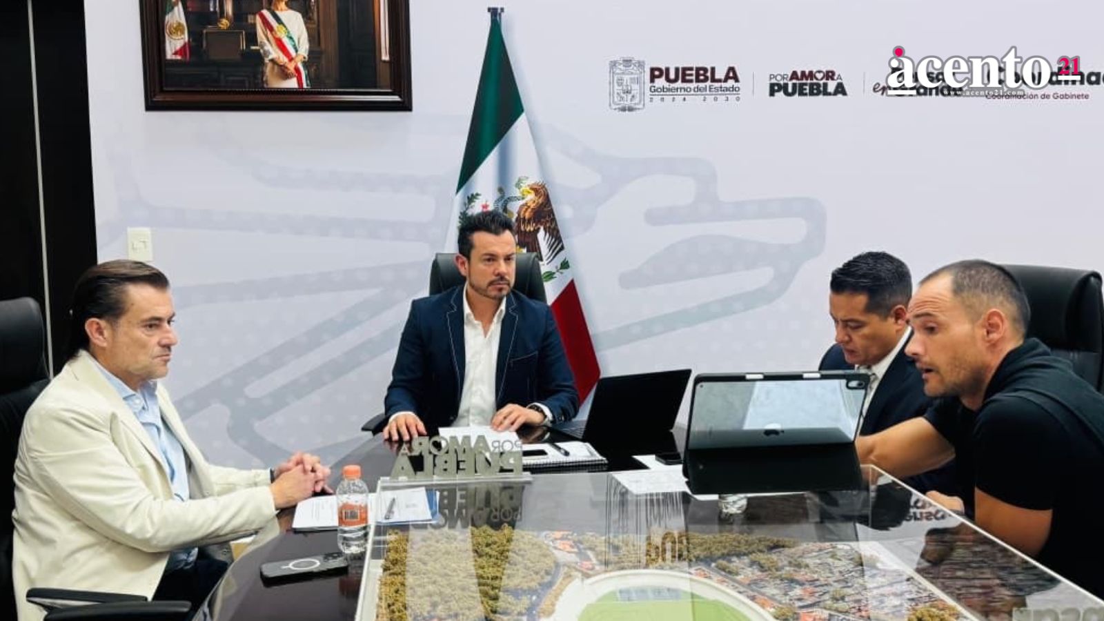 Continúan reuniones para que Estadio Cuauhtémoc esté en condiciones para participar en Mundial 2026
