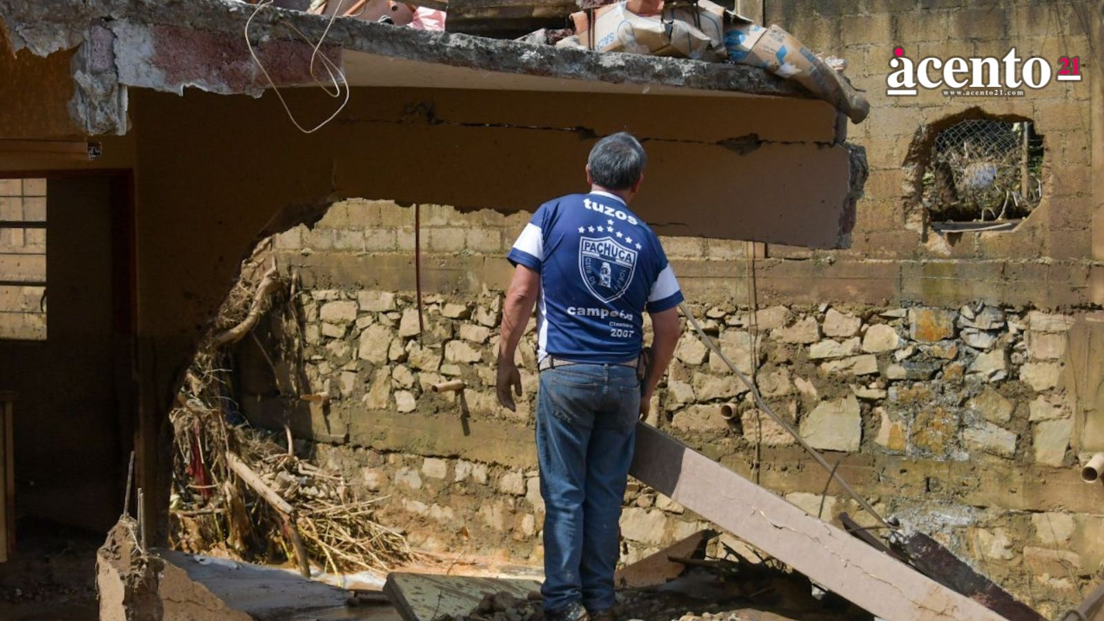 “Se me fueron 40 años de mi vida”: narra habitante de Huauchinango tras la tragedia