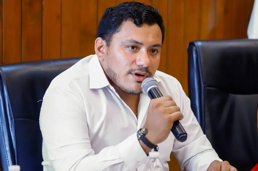 Impugna Iván Cuautle remoción como síndico del cabildo de San Pedro Cholula