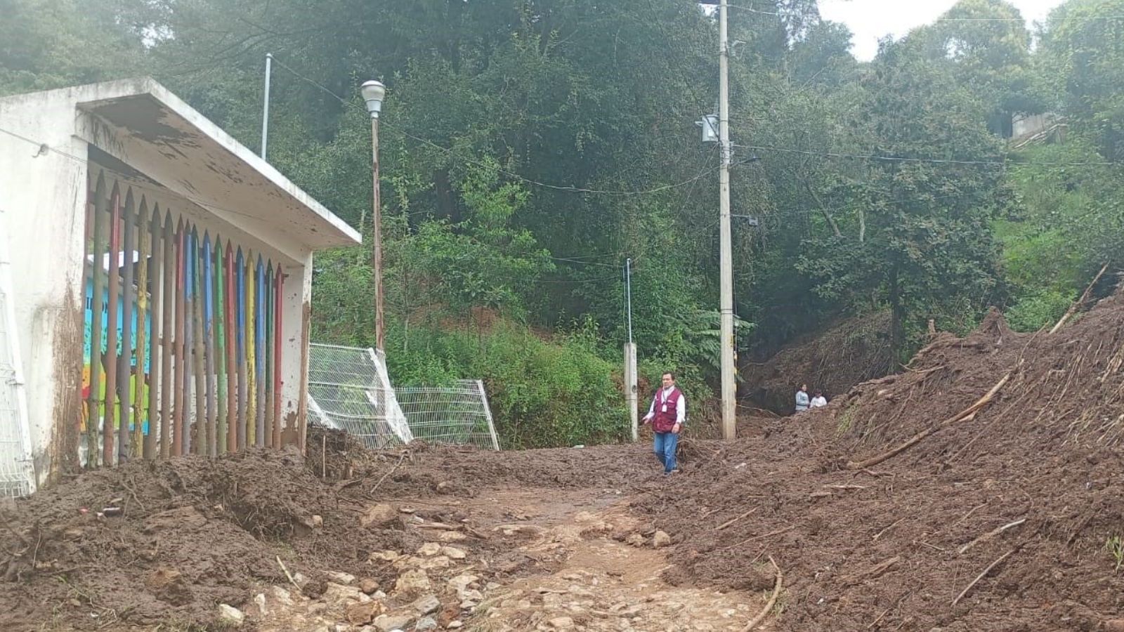 Tres municipios de la Sierra Norte siguen incomunicados