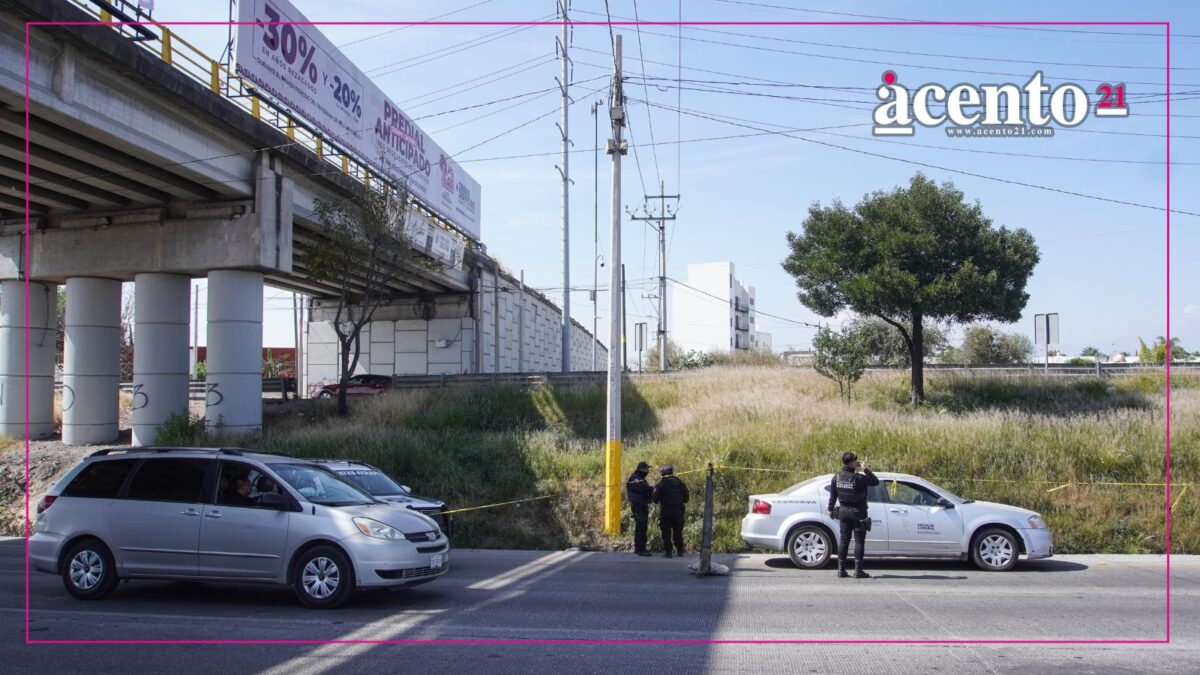 En Periférico Ecológico y puente de Forjadores fue encontrado el cadáver de un hombre