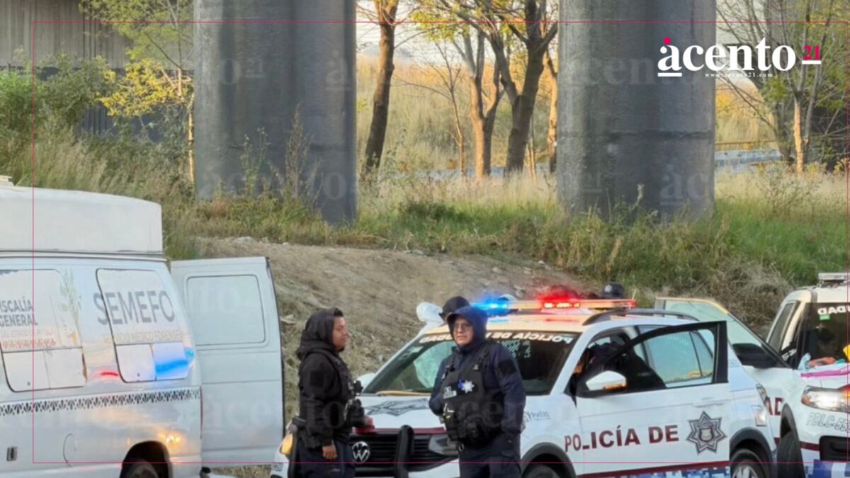 Sin vida fue localizado un hombre en la Federal Tehuacán; tenía un mensaje amenazante
