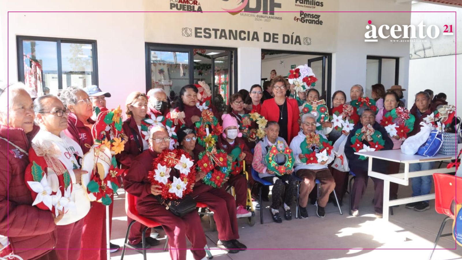 Tere Alfaro festeja fin de año con adultos mayores de las Estancias de Día de Cuautlancingo Tere Alfaro festeja fin de año con adultos mayores de las Estancias de Día de Cuautlancingo