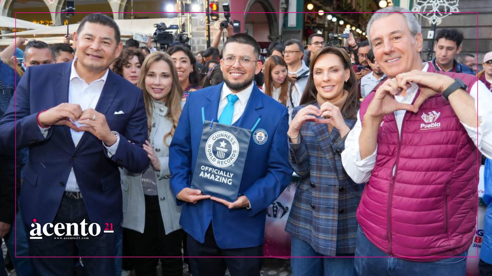 Puebla rompe récord Guinness con rosca de reyes más grande del mundo
