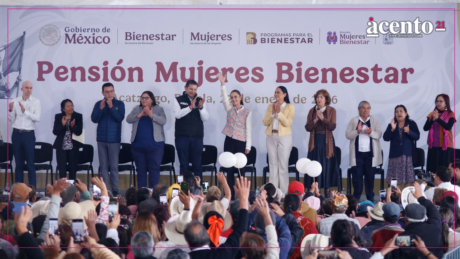 Entrega Claudia Sheinbaum en Acatzingo Pensión Mujeres Bienestar: “Quiero mucho a Puebla”, afirma