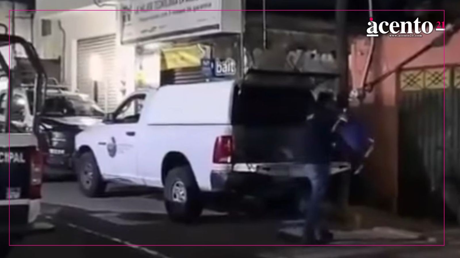 De terror; en Xoxtla fue localizado el cadáver de una mujer en una vivienda, un hombre convivió con el cuerpo 5 días