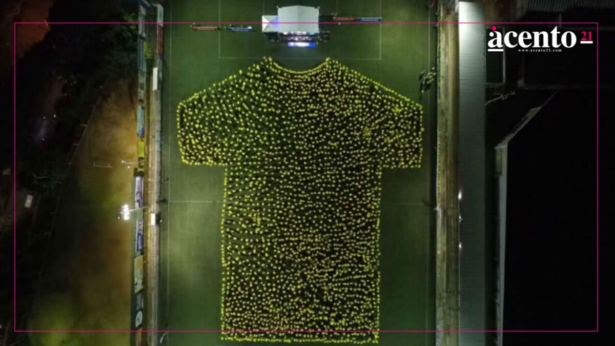 México busca romper récord Guinness con la playera de fútbol más grande del mundo