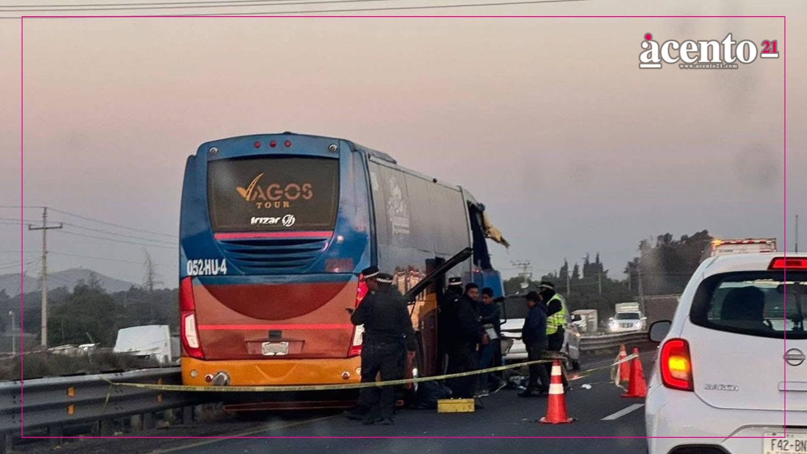 Muere una persona en choque entre un autobús de pasajeros y un tractocamión en la Puebla-Orizaba