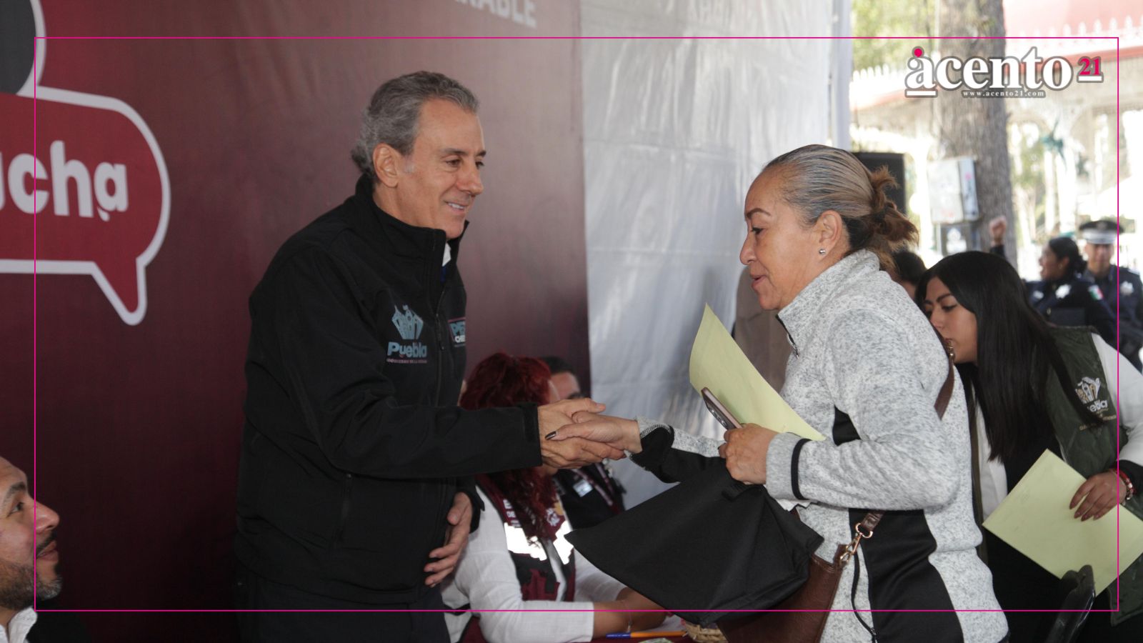 La diputada @FedrhaSuriano respaldó a la fiscal @idamis35 ante las críticas de la vocería del gobierno de Tlaxcala por compartir el posible móvil del asesinato del matrimonio Tello Ruiz.