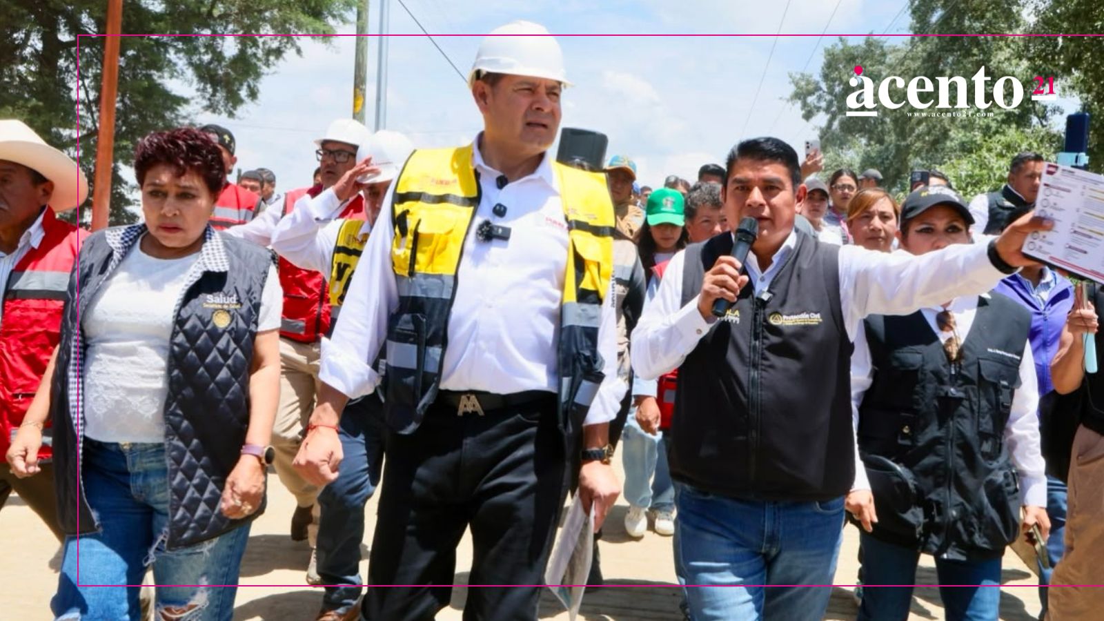 Por tierra y por aire, gobernador Armenta Mier recorre zona afectada en Ciudad Serdán