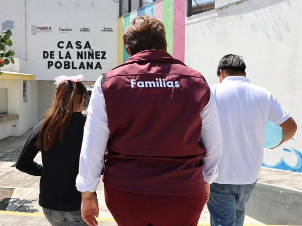 Puebla: SEDIF concreta tres adopciones y avanza en integración de menores a familias durante marzo y mayo Puebla: SEDIF concreta tres adopciones y avanza en integración de menores a familias durante marzo y mayo