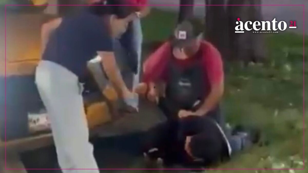 Vecinos someten a un ladrón; le quitó sus celulares y una lap a dos jóvenes en Puebla