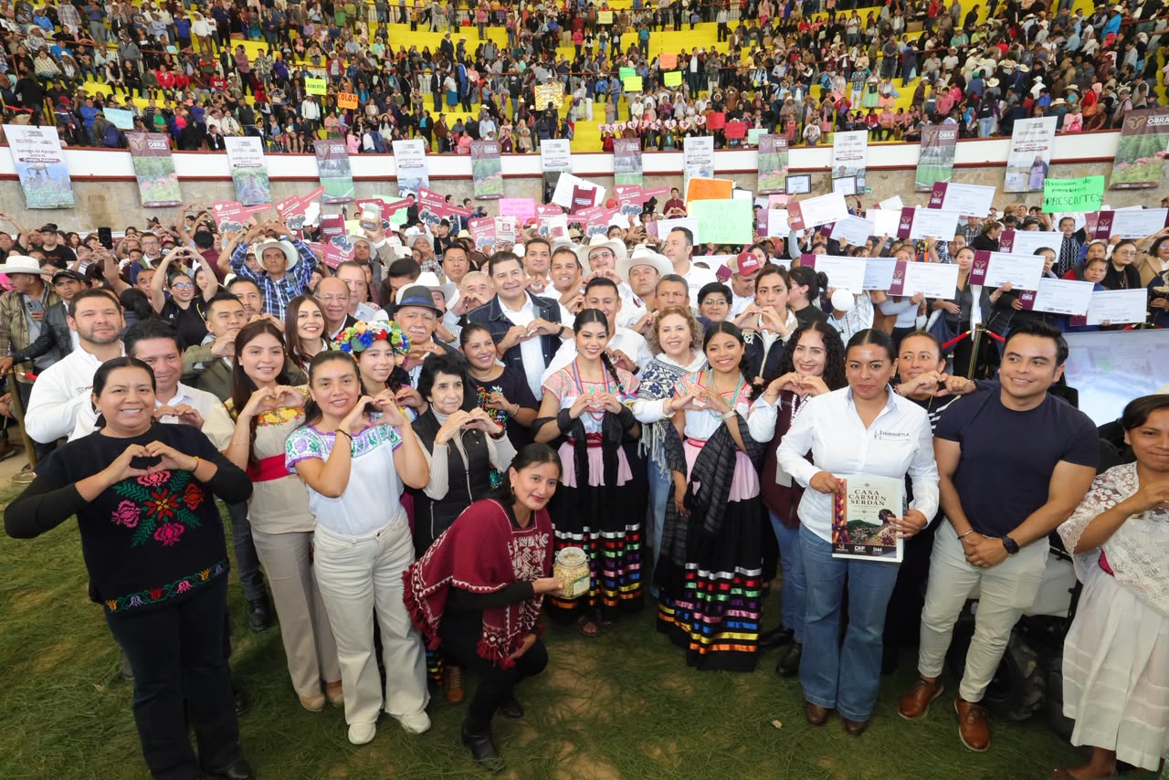 Gobierno estatal transforma en grande el campo de la Sierra Norte.