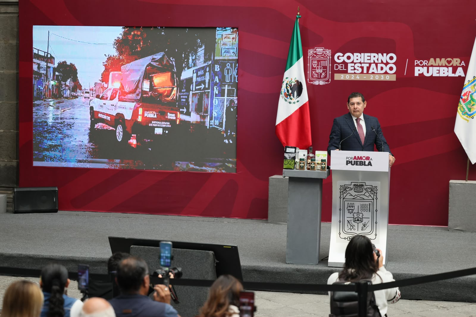 Gobierno estatal responde con inmediatez, cercanía y apoyos a damnificados por lluvias