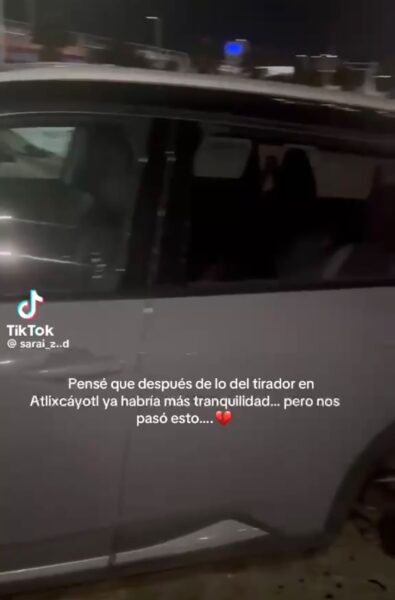 Le roban sus llantas y le dan un cristalazo a vehículo de comensal en el Carl’s Jr de la Atlixcáyotl