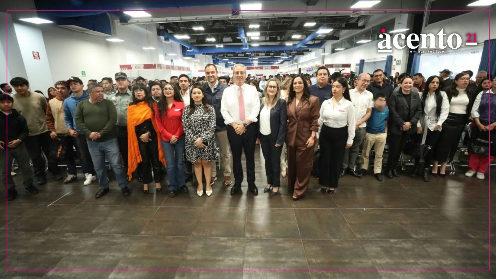 Acerca Pepe Chedraui a jóvenes a opciones de empleo formal en coordinación con la BUAP