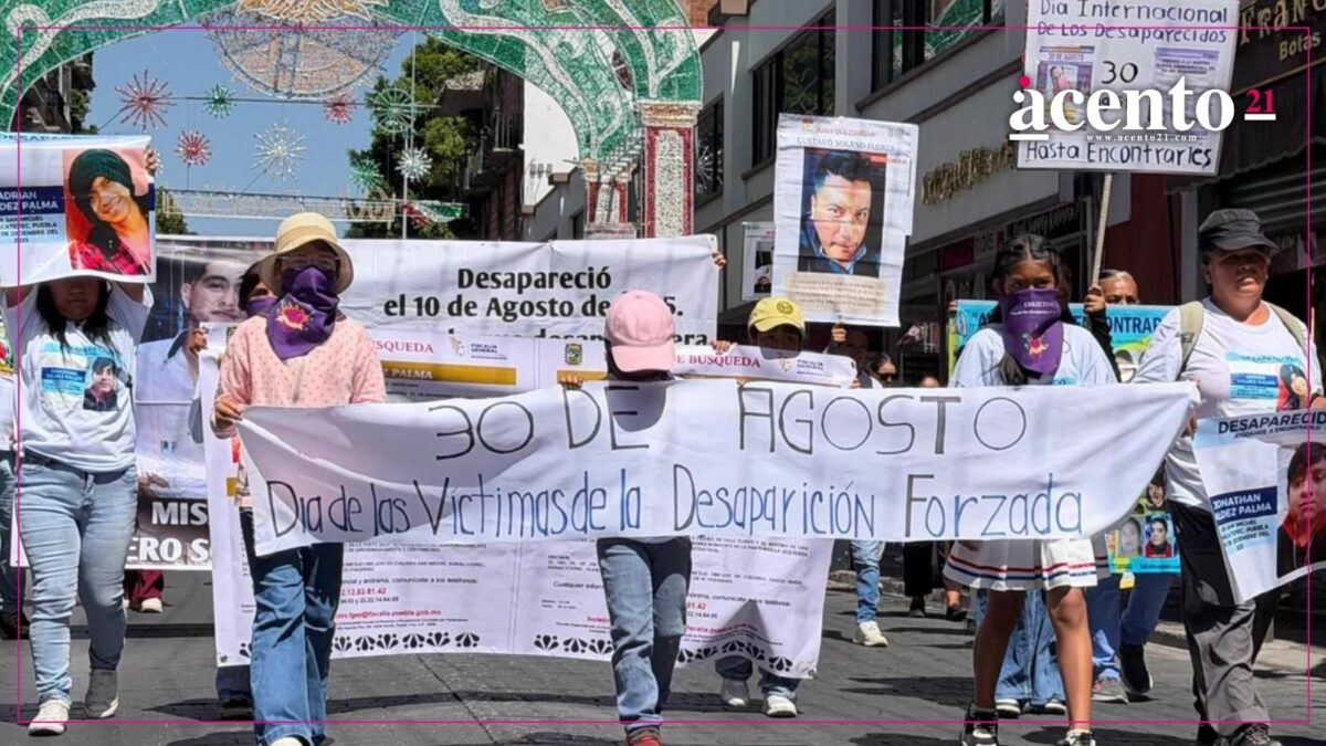 Marchan por sus familiares desaparecidos en Puebla este 30 de agosto