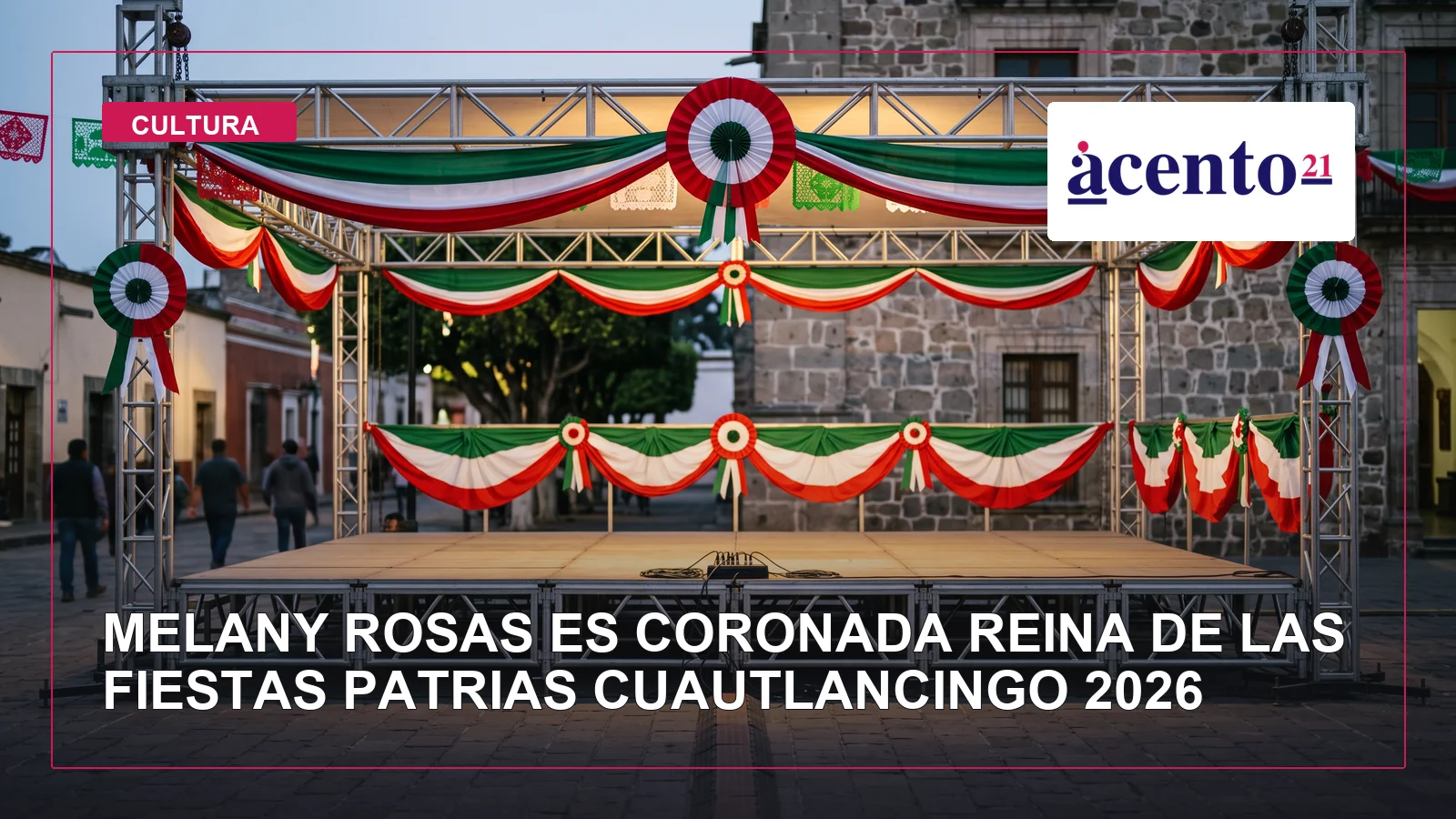 Escenario cívico vacío con decoración mexicana para las fiestas patrias