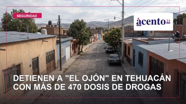 Calle residencial vacía en un entorno urbano de Tehuacán