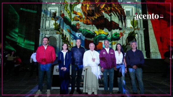 Disfruta Pepe Chedraui videomapping monumental de Fiestas Patrias junto con las y los poblanos