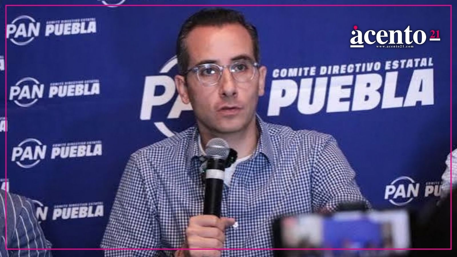 Sin fracturas, pero en reconstrucción: así ve Riestra al PAN poblano