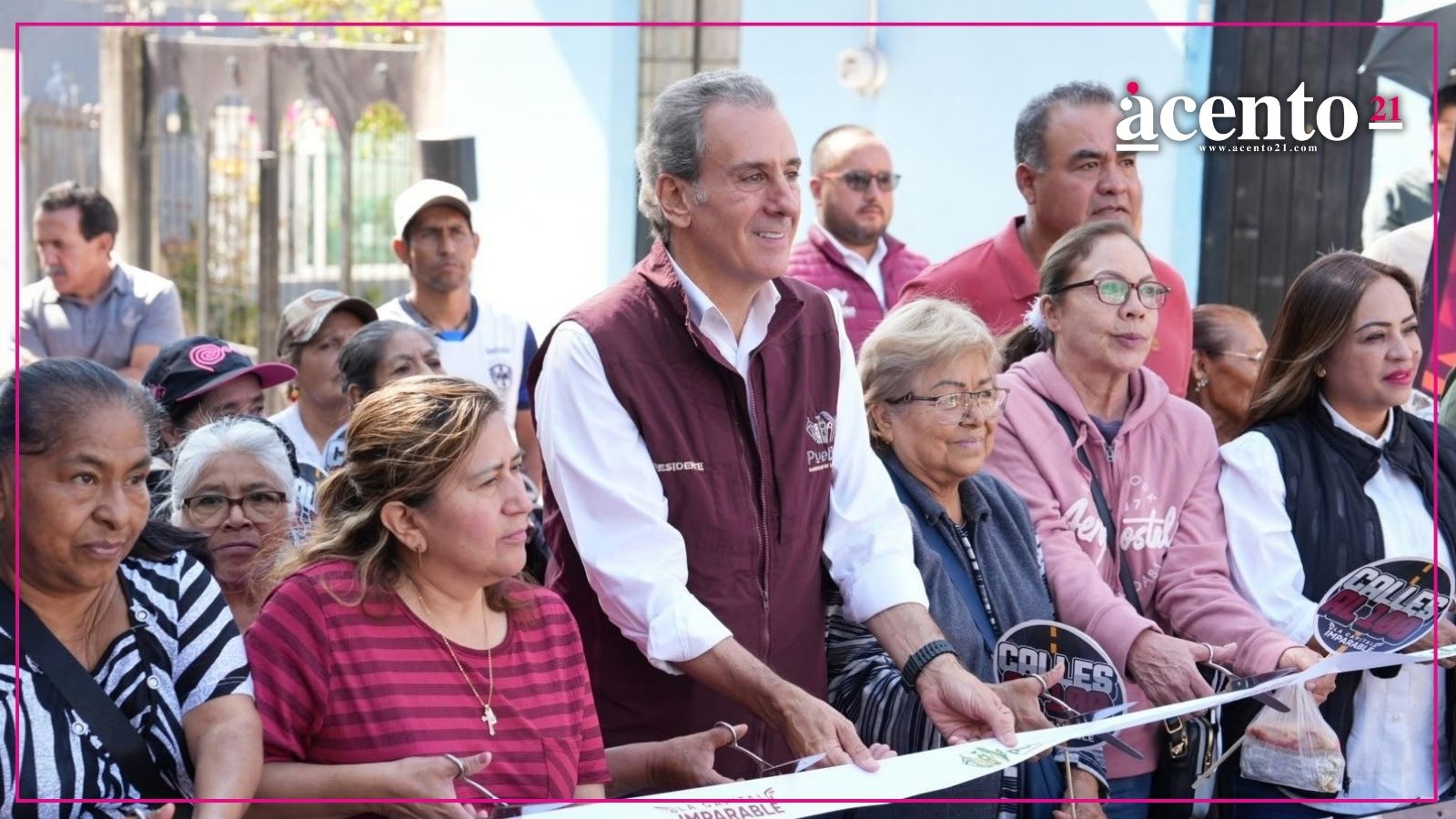 Entrega Pepe Chedraui obra de pavimentación en la colonia Guadalupe Hidalgo 2da. Sección