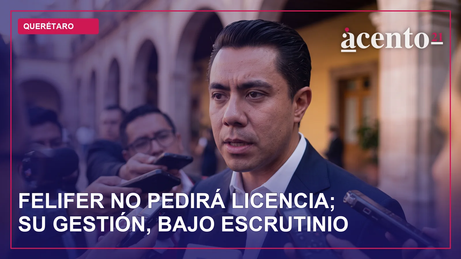 Palacio municipal de Querétaro y su plaza al atardecer, sin personas identificables