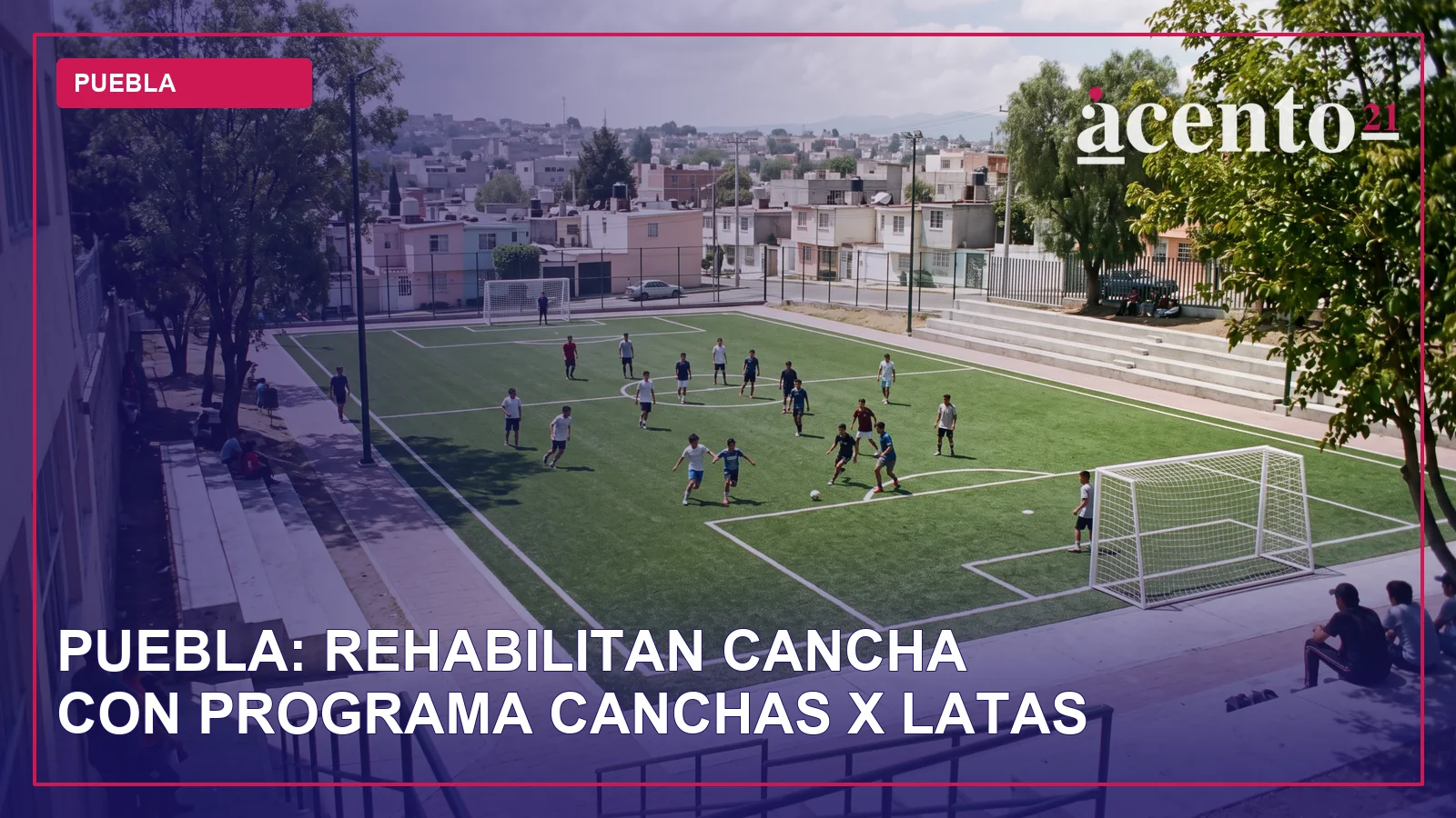 Una cancha de futbol con pasto sintético y porterías, vista desde un ángulo elevado.