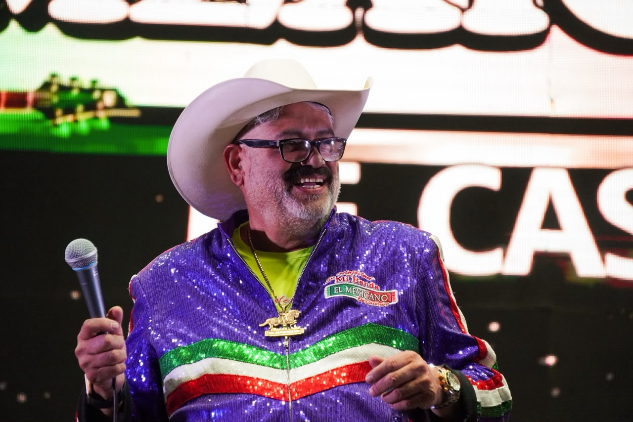 Mi Banda El Mexicano reúne a miles en la Feria Patronal de Huejotzingo Mi Banda El Mexicano reúne a miles en la Feria Patronal de Huejotzingo