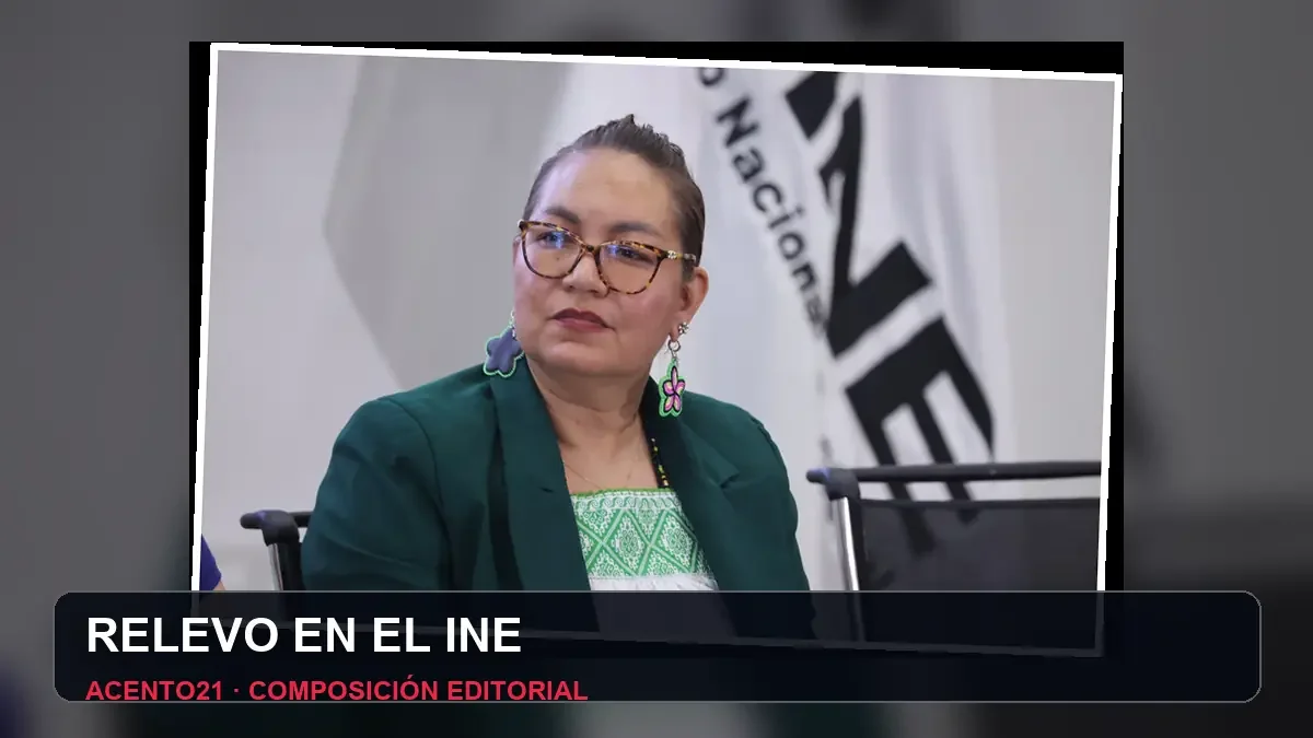 Claudia Arlett Espino durante una sesión del Instituto Nacional Electoral