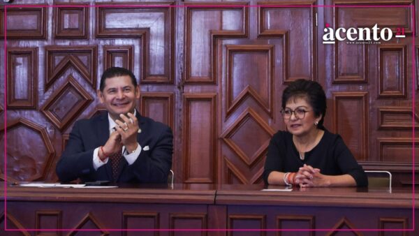 Lilia Cedillo se queda en la BUAP hasta 2029; Armenta ofrece respaldo a sus proyectos