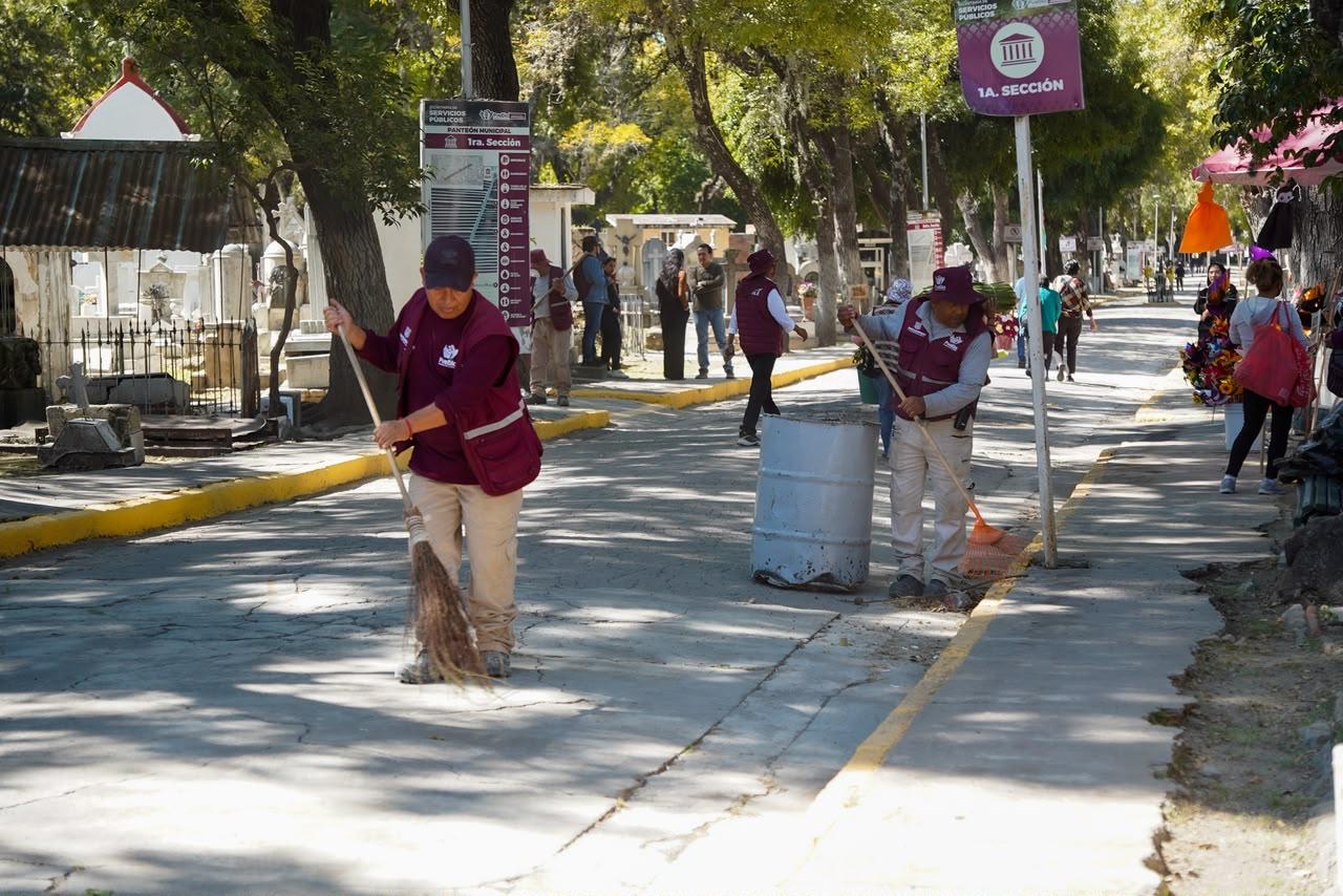 Prepara Gobierno de Pepe Chedraui el Panteón Municipal para recibir a visitantes durante Todos Santos Prepara Gobierno de Pepe Chedraui el Panteón Municipal para recibir a visitantes durante Todos Santos